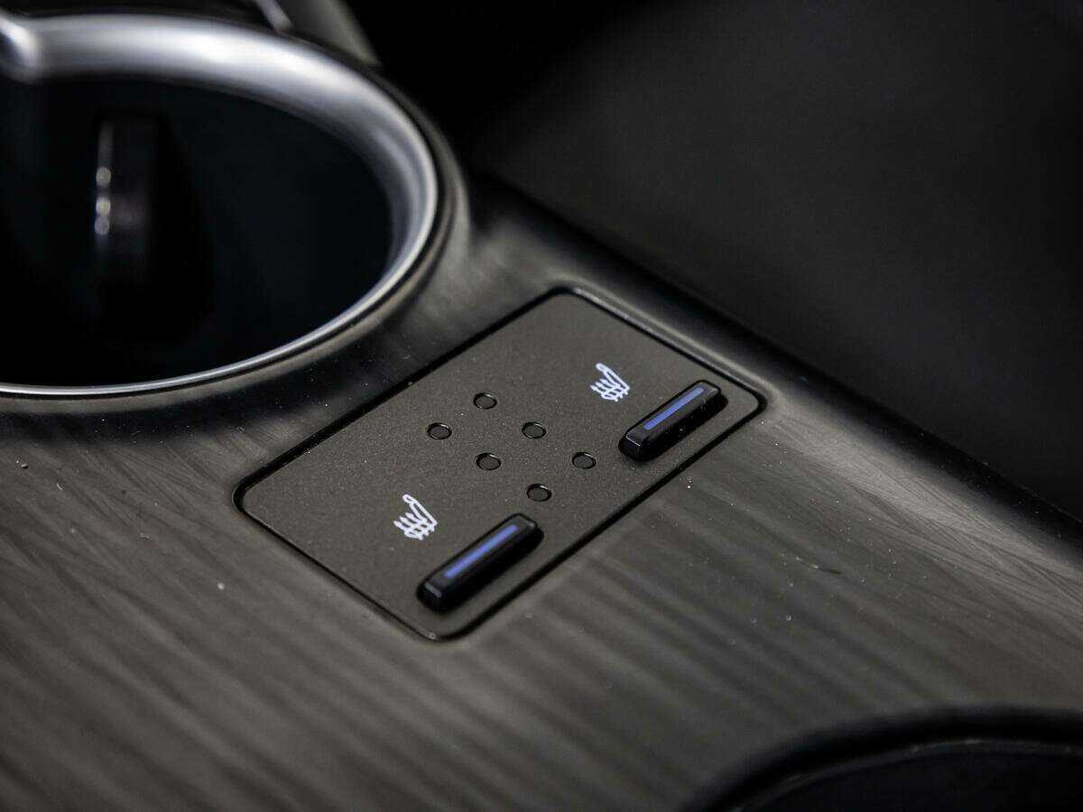 Toyota Camry 2021 года с пробегом. Фото: #13