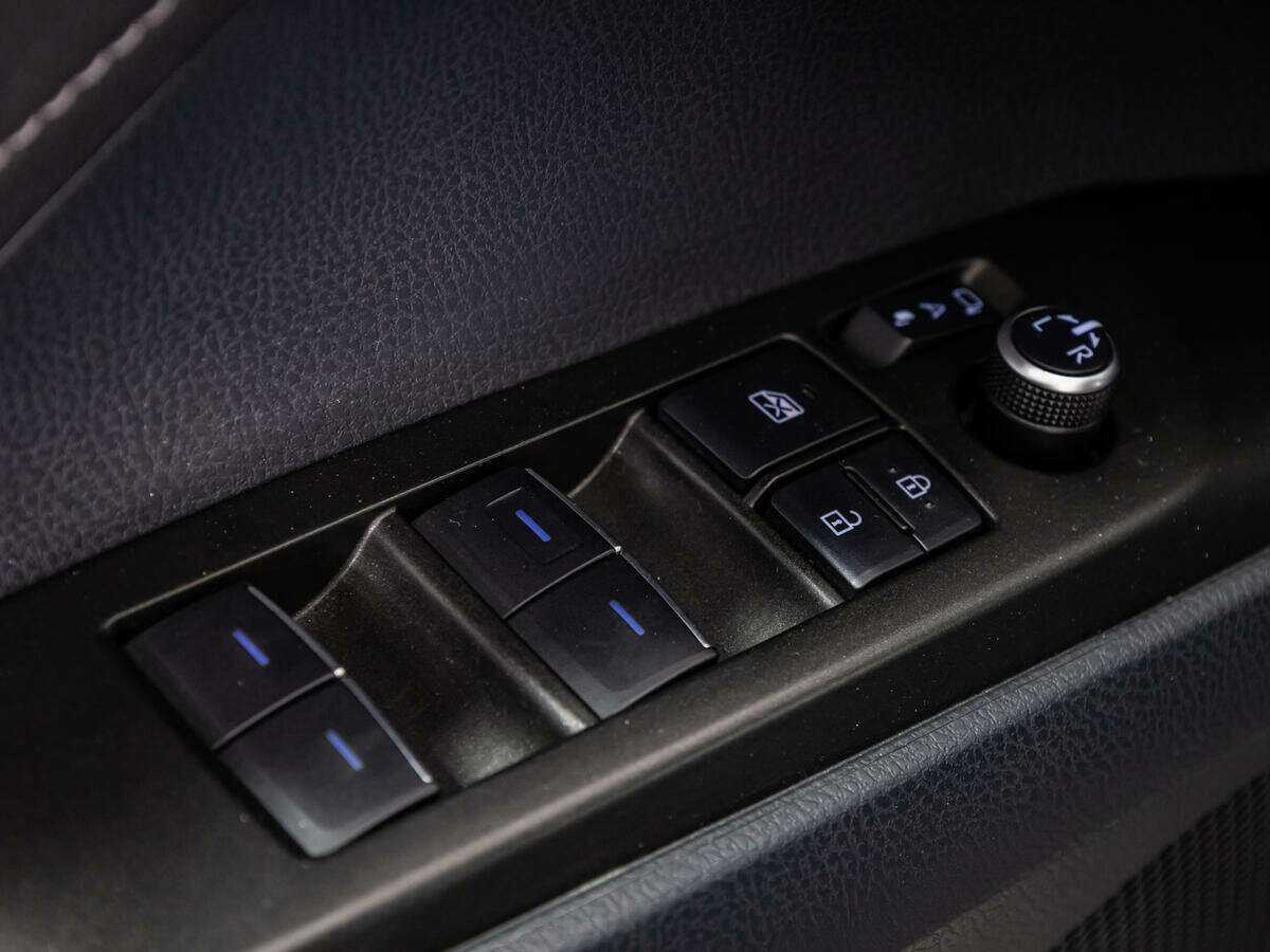 Toyota Camry 2021 года с пробегом. Фото: #18