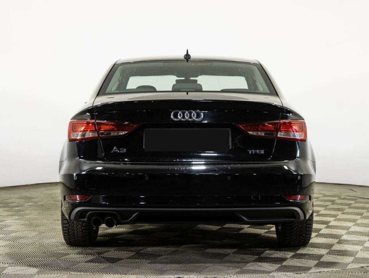 Audi A3 2018 года с пробегом. Фото: #5