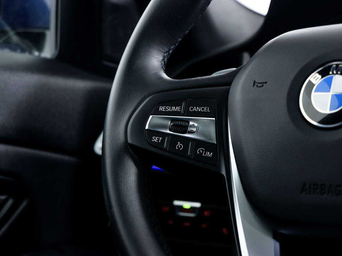 BMW 3 серии 2022 года с пробегом. Фото: #17