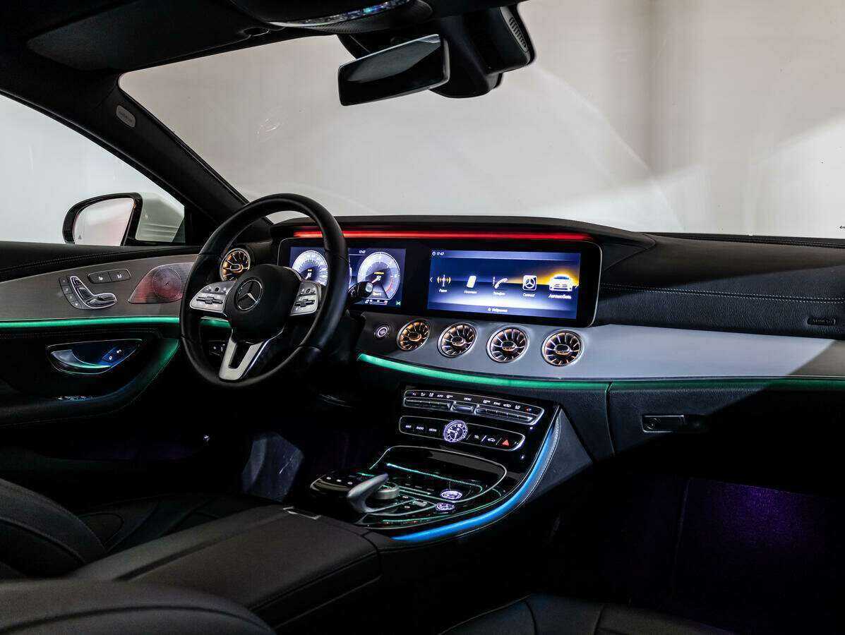 Mercedes-Benz CLS 2018 года с пробегом. Фото: #9