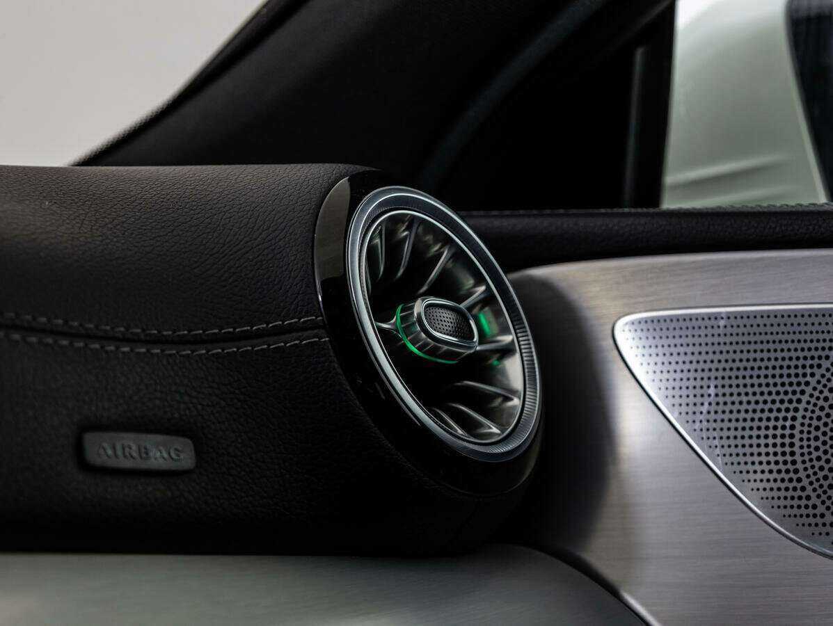 Mercedes-Benz CLS 2018 года с пробегом. Фото: #22