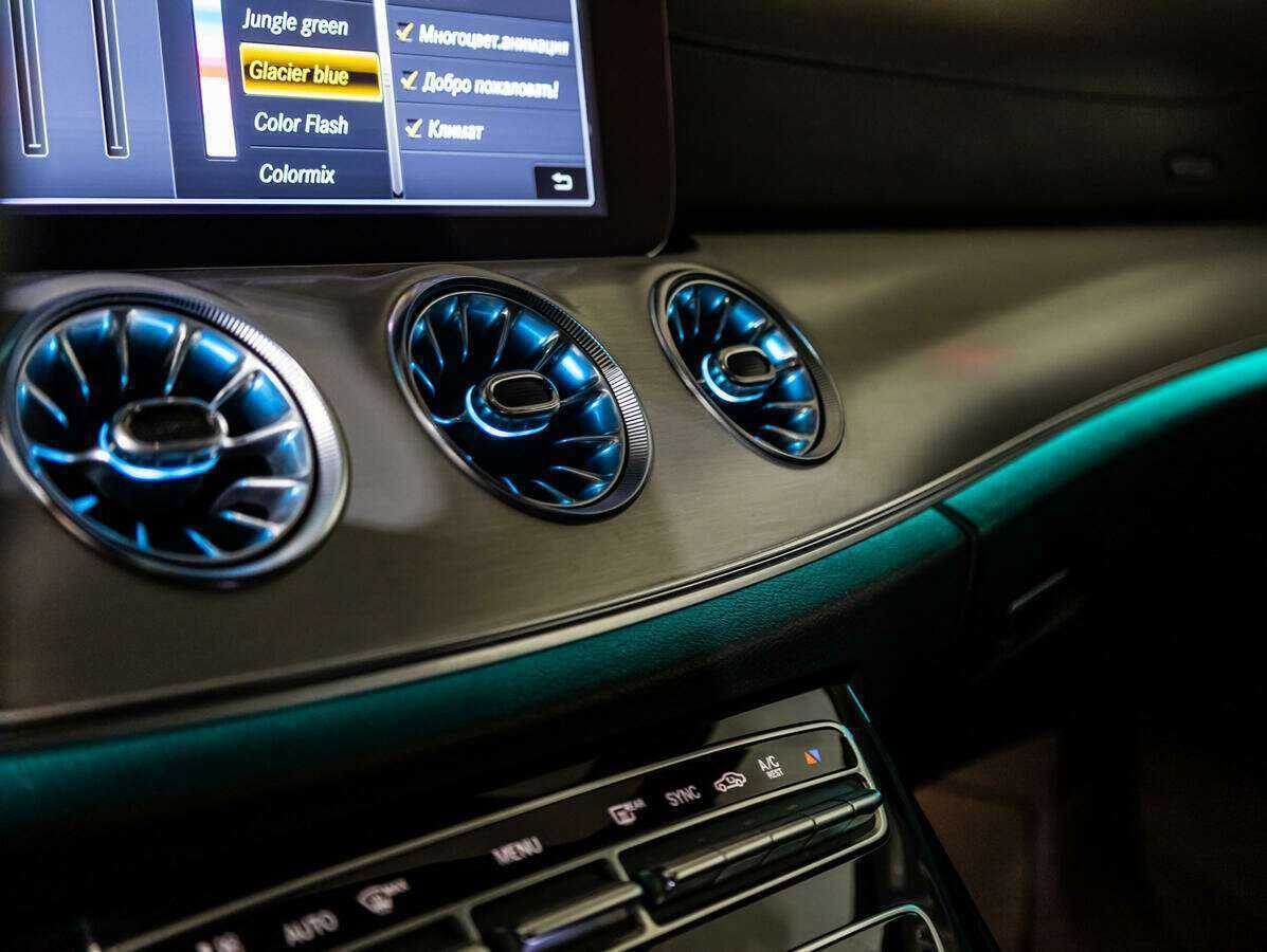 Mercedes-Benz CLS 2018 года с пробегом. Фото: #23