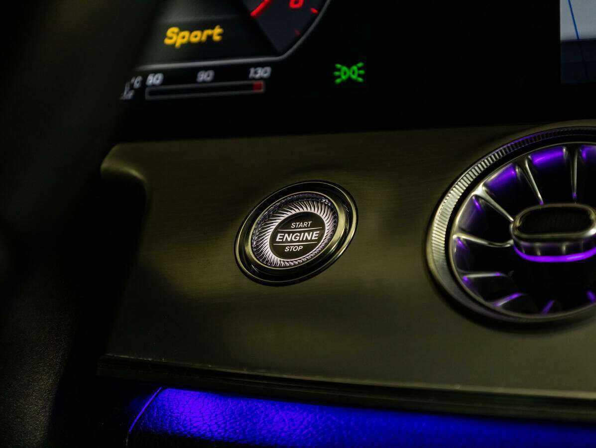 Mercedes-Benz CLS 2018 года с пробегом. Фото: #24