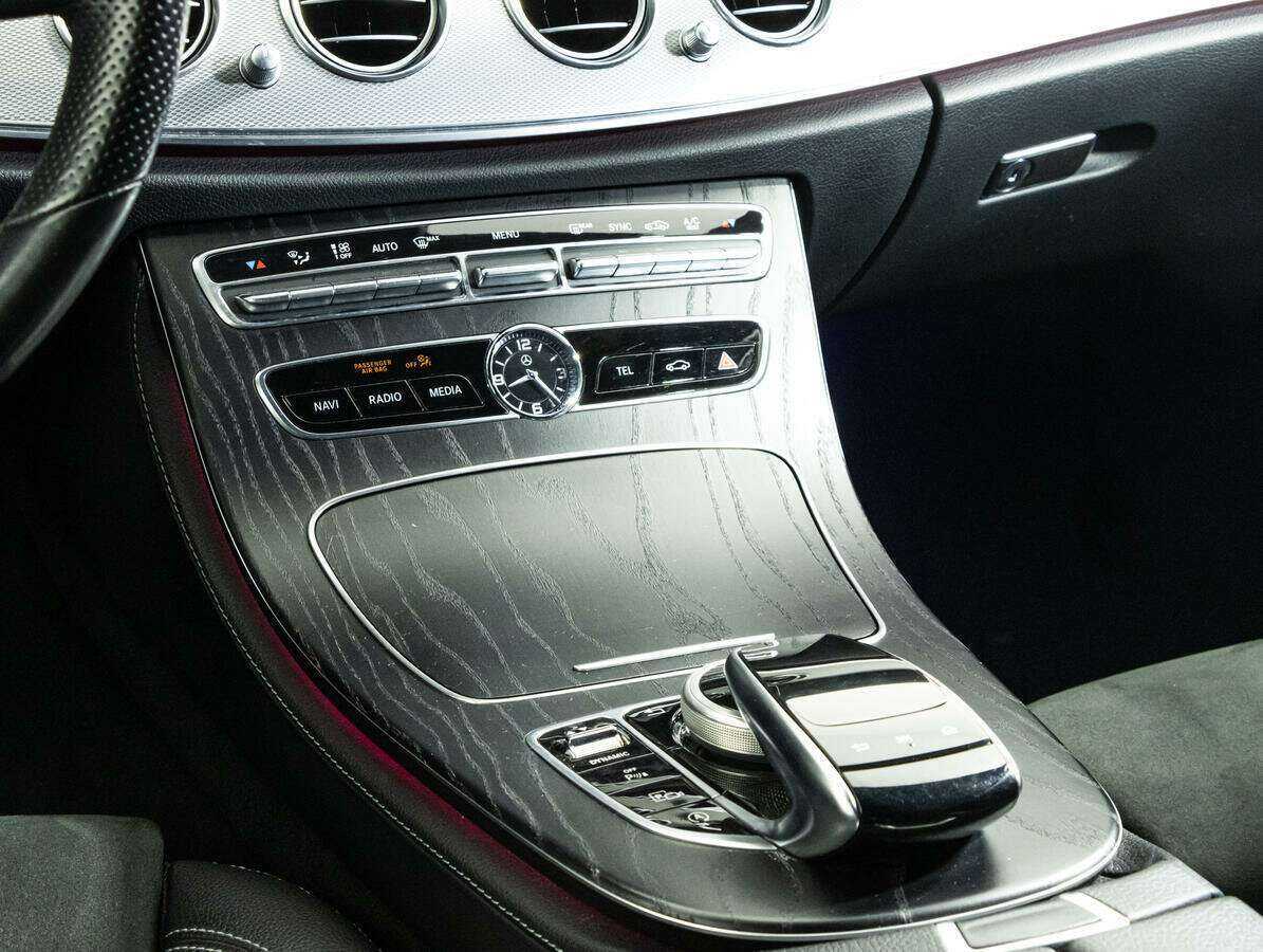 Mercedes-Benz E-Класс 2019 года с пробегом. Фото: #11
