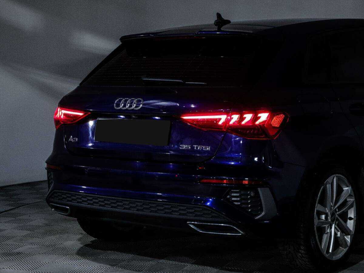 Audi A3 2021 года с пробегом. Фото: #9