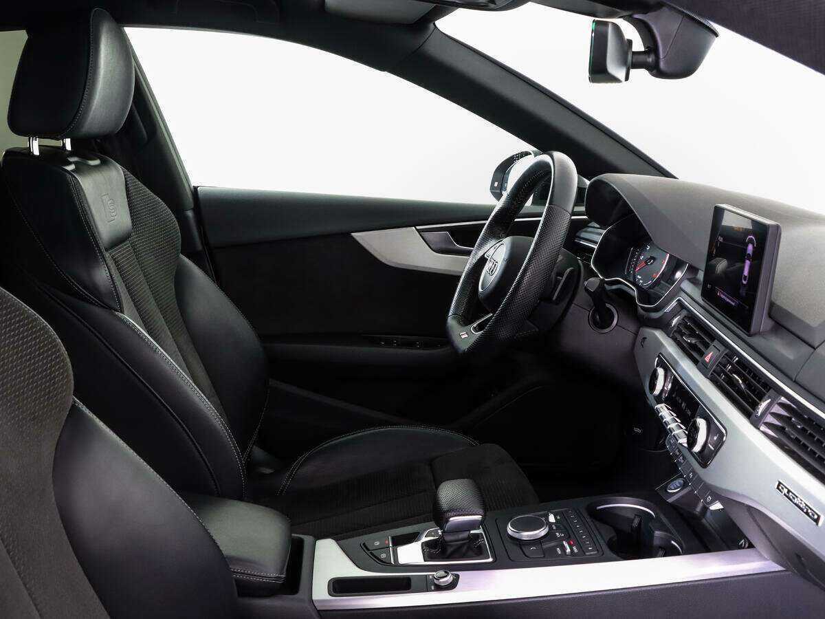Audi A5 2019 года с пробегом. Фото: #16