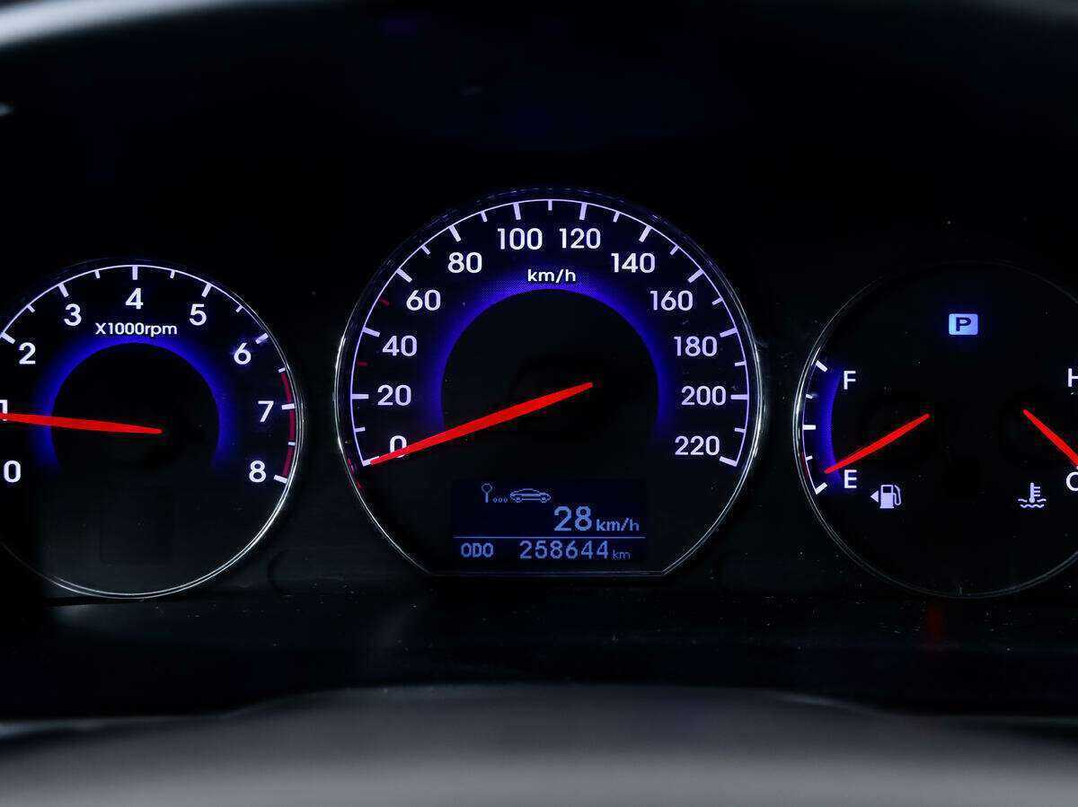 Hyundai Santa Fe 2010 года с пробегом. Фото: #13