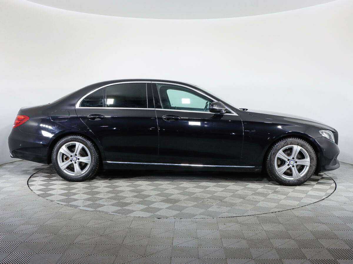Mercedes-Benz E-Класс 2016 года с пробегом. Фото: #3