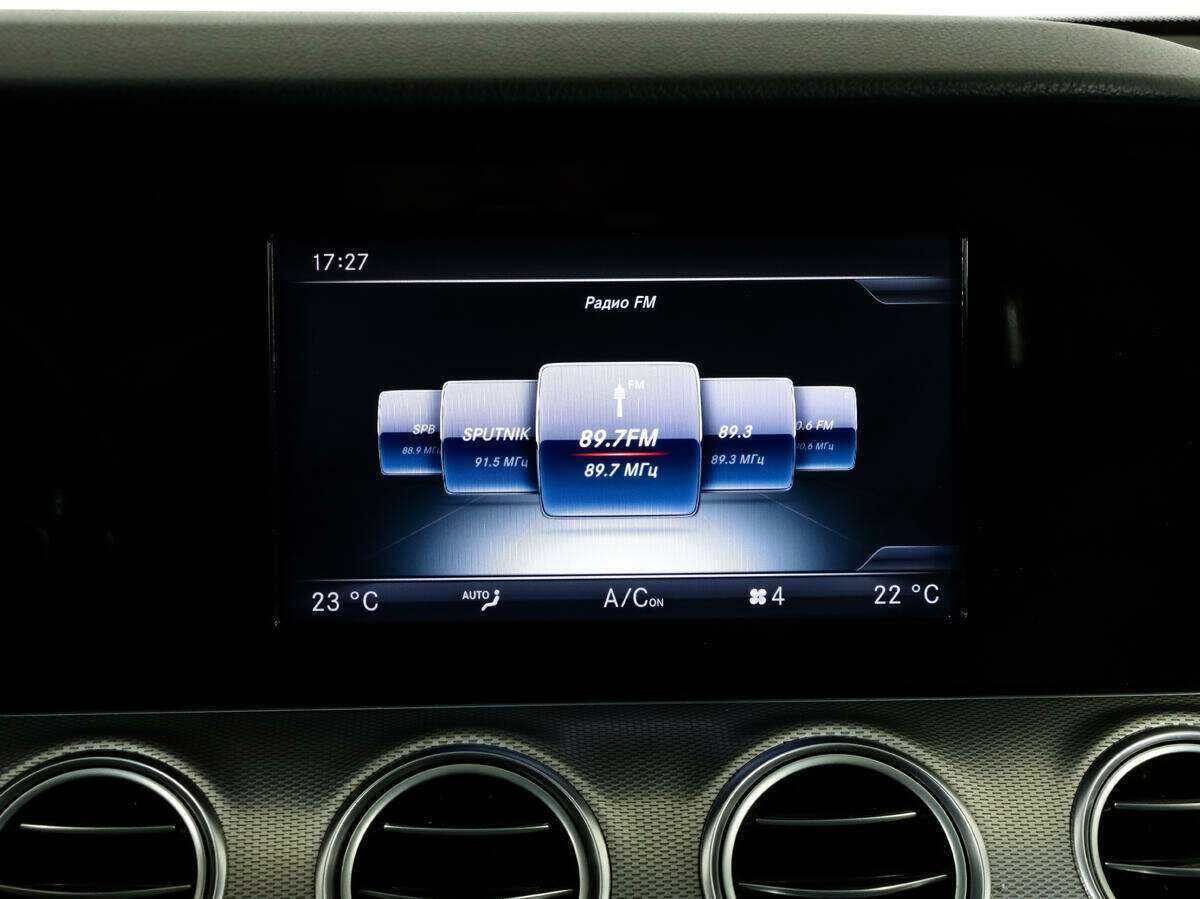 Mercedes-Benz E-Класс 2016 года с пробегом. Фото: #16