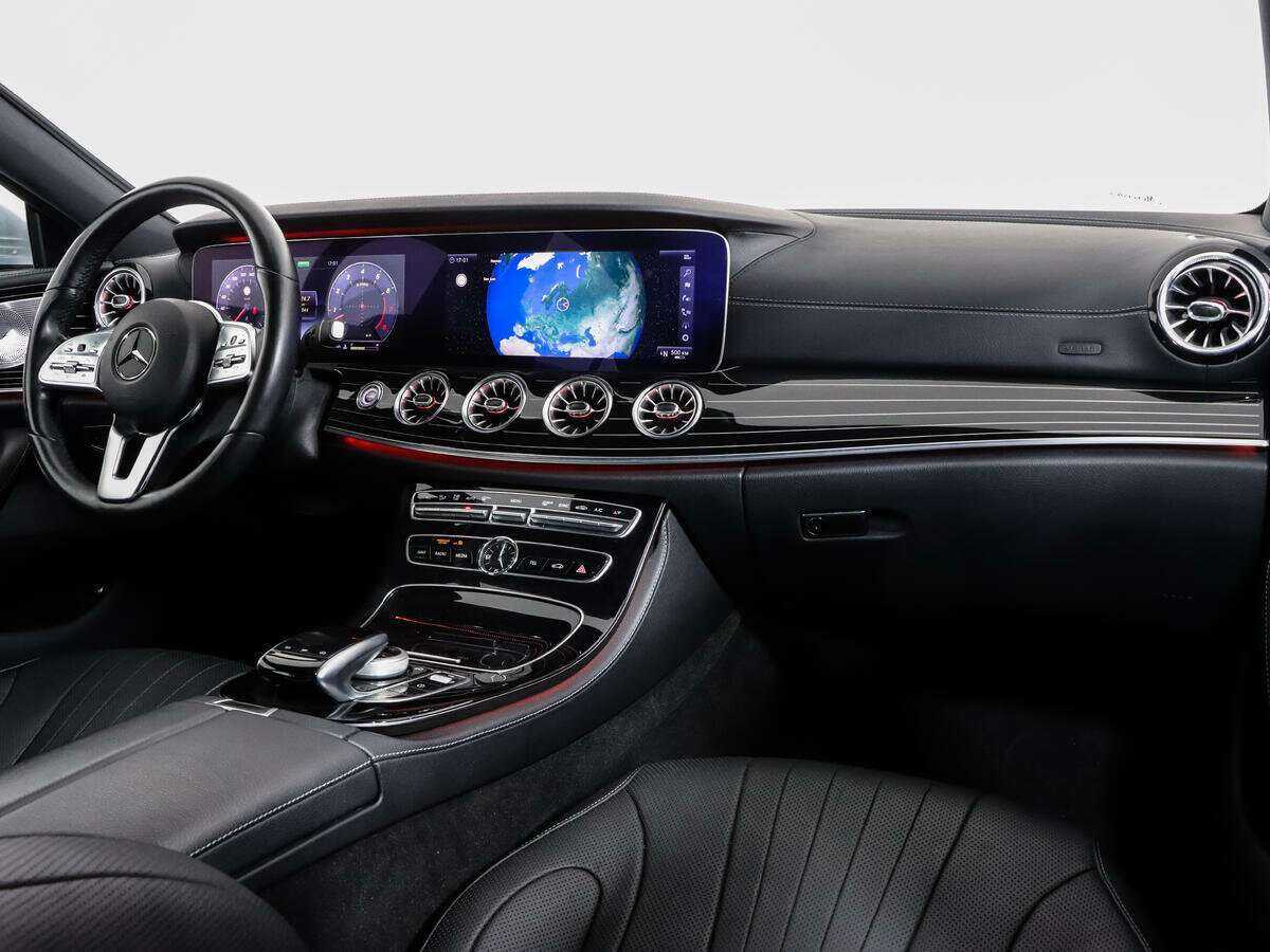 Mercedes-Benz CLS 2018 года с пробегом. Фото: #10