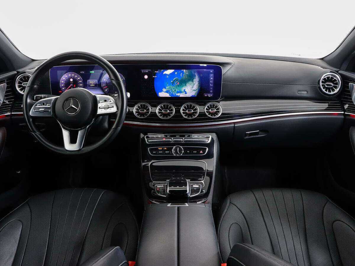 Mercedes-Benz CLS 2018 года с пробегом. Фото: #11