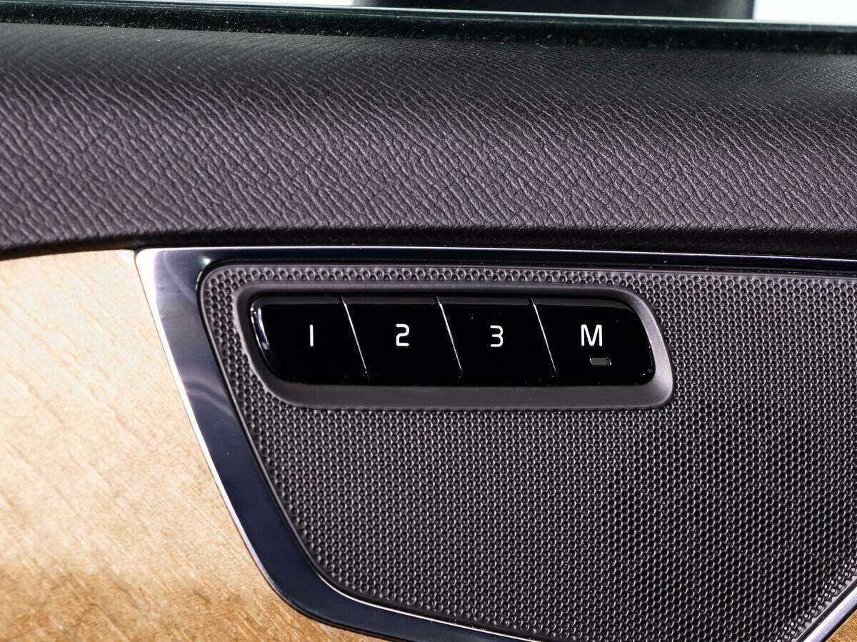 Volvo XC90 2017 года с пробегом. Фото: #17