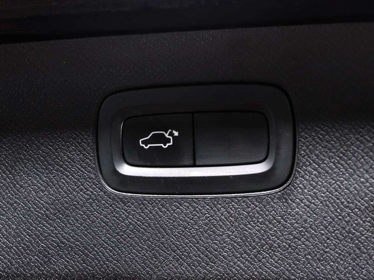 Volvo XC90 2017 года с пробегом. Фото: #18