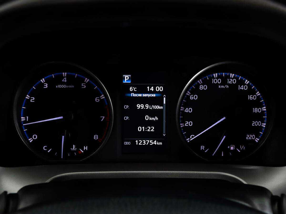 Toyota RAV4 2017 года с пробегом. Фото: #16