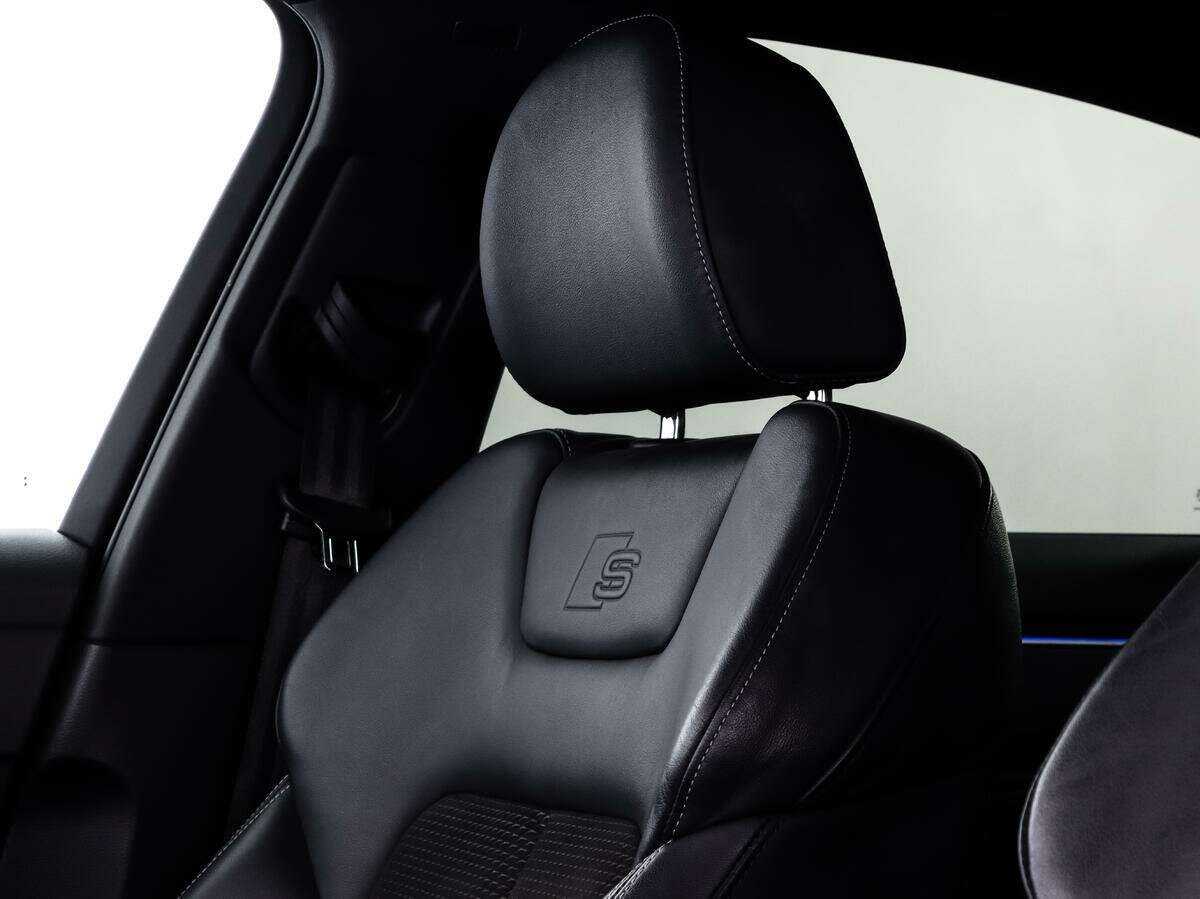 Audi A6 2019 года с пробегом. Фото: #18