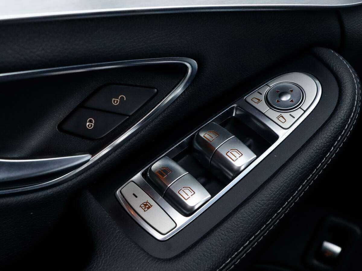 Mercedes-Benz C-Класс 2015 года с пробегом. Фото: #14