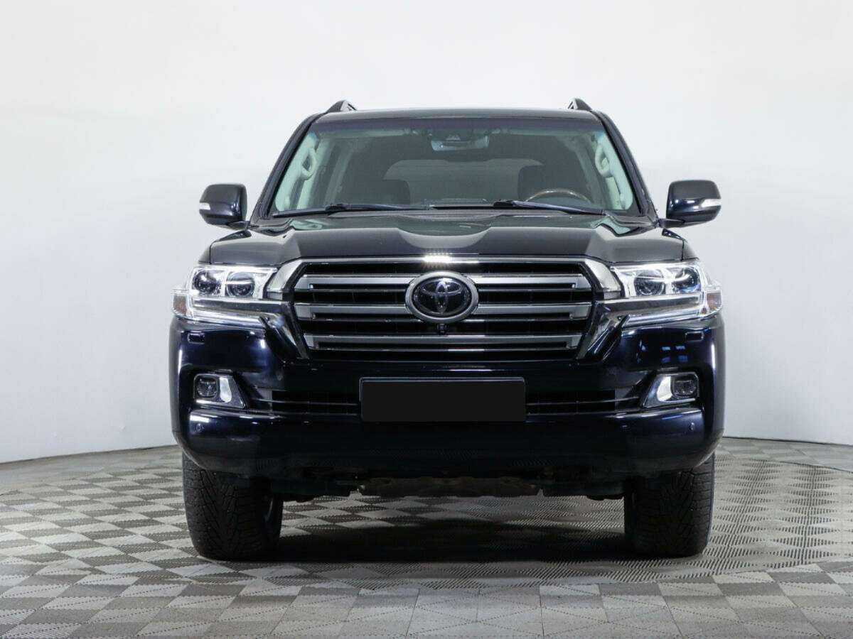 Toyota Land Cruiser 2017 года с пробегом. Фото: #1