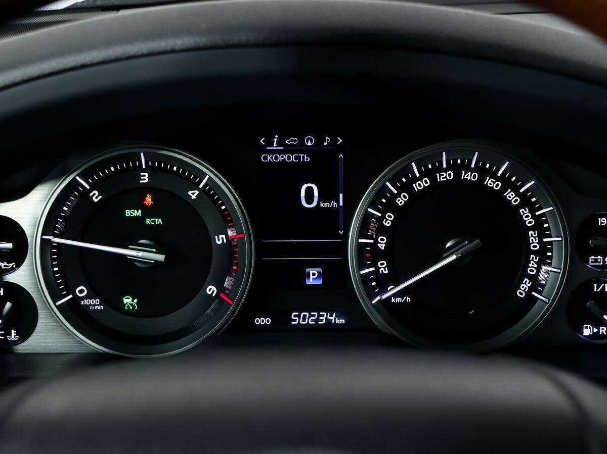 Toyota Land Cruiser 2017 года с пробегом. Фото: #15