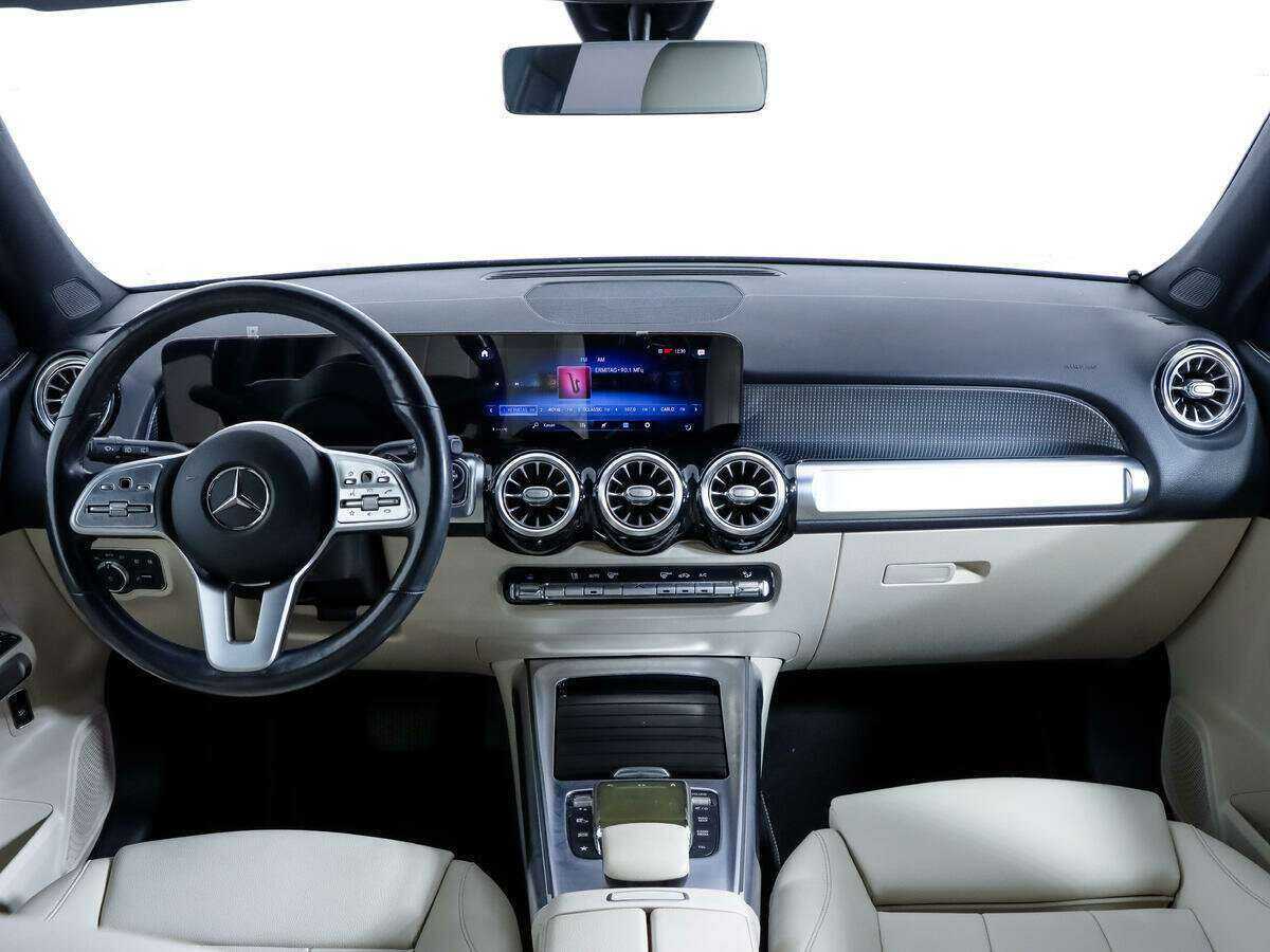 Mercedes-Benz GLB 2020 года с пробегом. Фото: #9