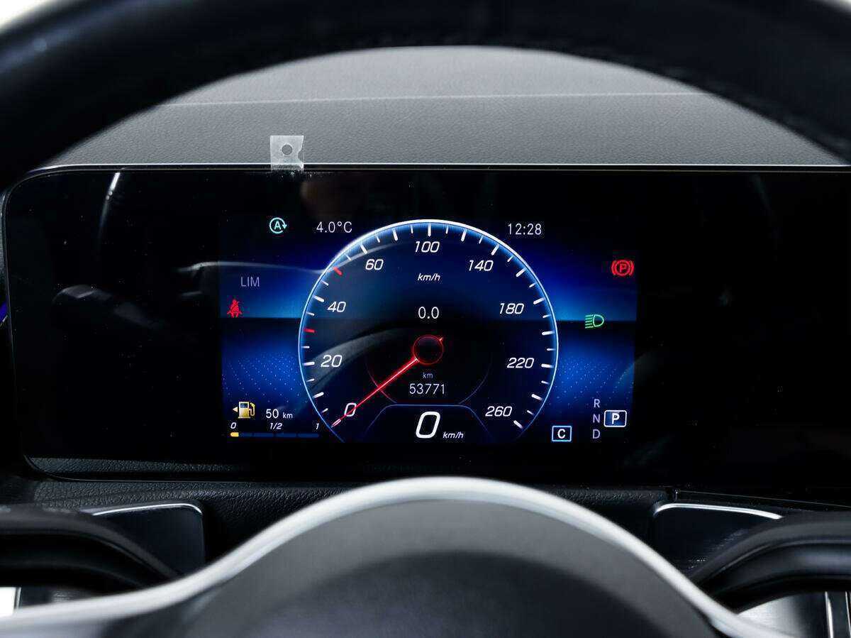 Mercedes-Benz GLB 2020 года с пробегом. Фото: #16