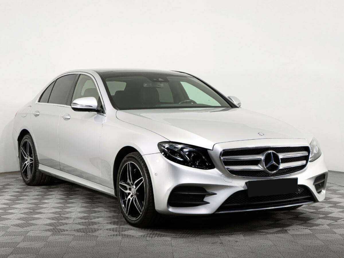 Mercedes-Benz E-Класс 2017 года с пробегом. Фото: #3