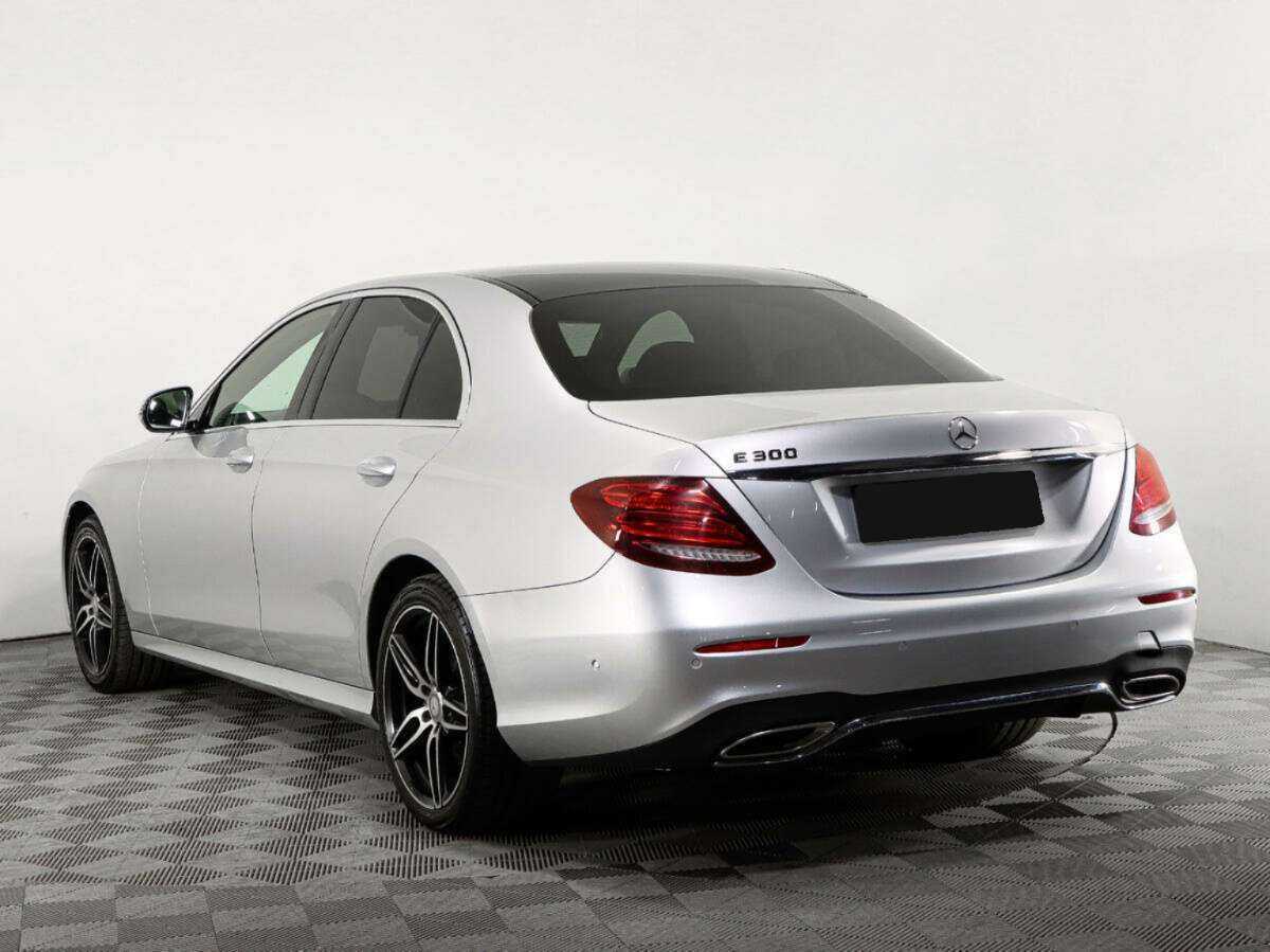 Mercedes-Benz E-Класс 2017 года с пробегом. Фото: #7