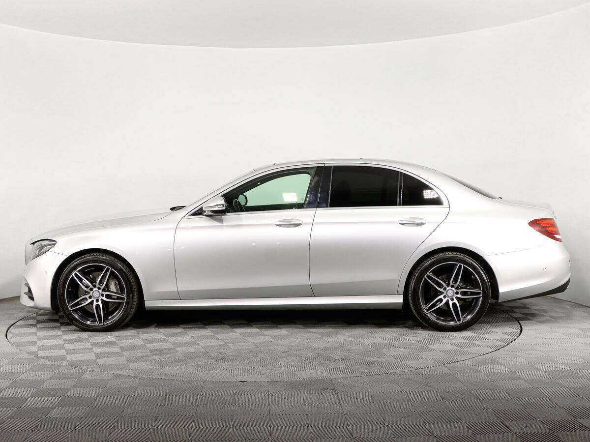 Mercedes-Benz E-Класс 2017 года с пробегом. Фото: #8