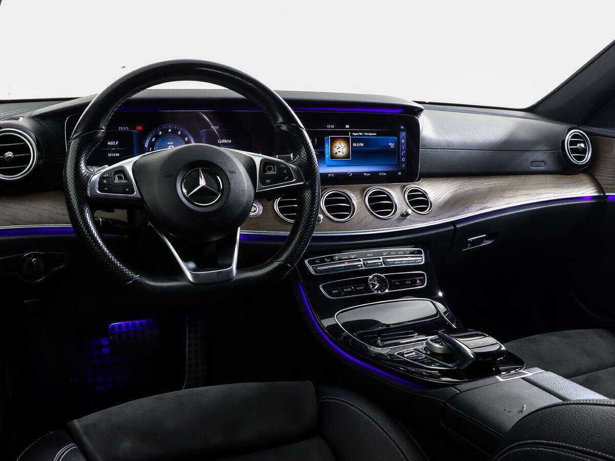 Mercedes-Benz E-Класс 2017 года с пробегом. Фото: #11