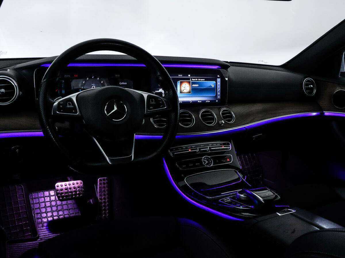 Mercedes-Benz E-Класс 2017 года с пробегом. Фото: #16