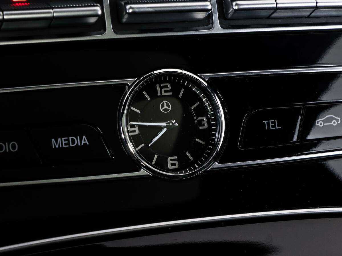 Mercedes-Benz E-Класс 2017 года с пробегом. Фото: #18