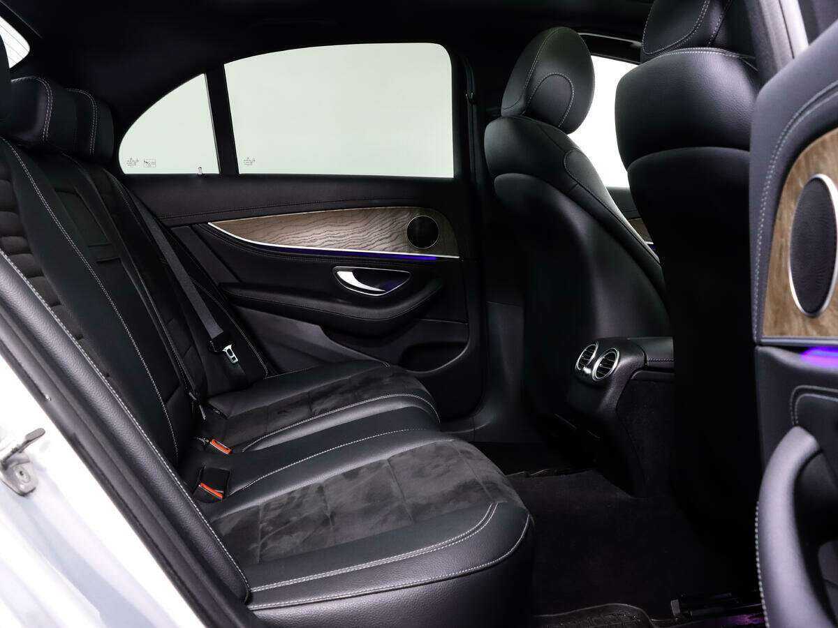 Mercedes-Benz E-Класс 2017 года с пробегом. Фото: #20