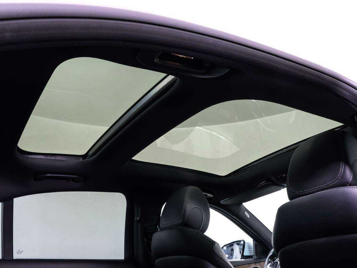 Mercedes-Benz E-Класс 2017 года с пробегом. Фото: #21