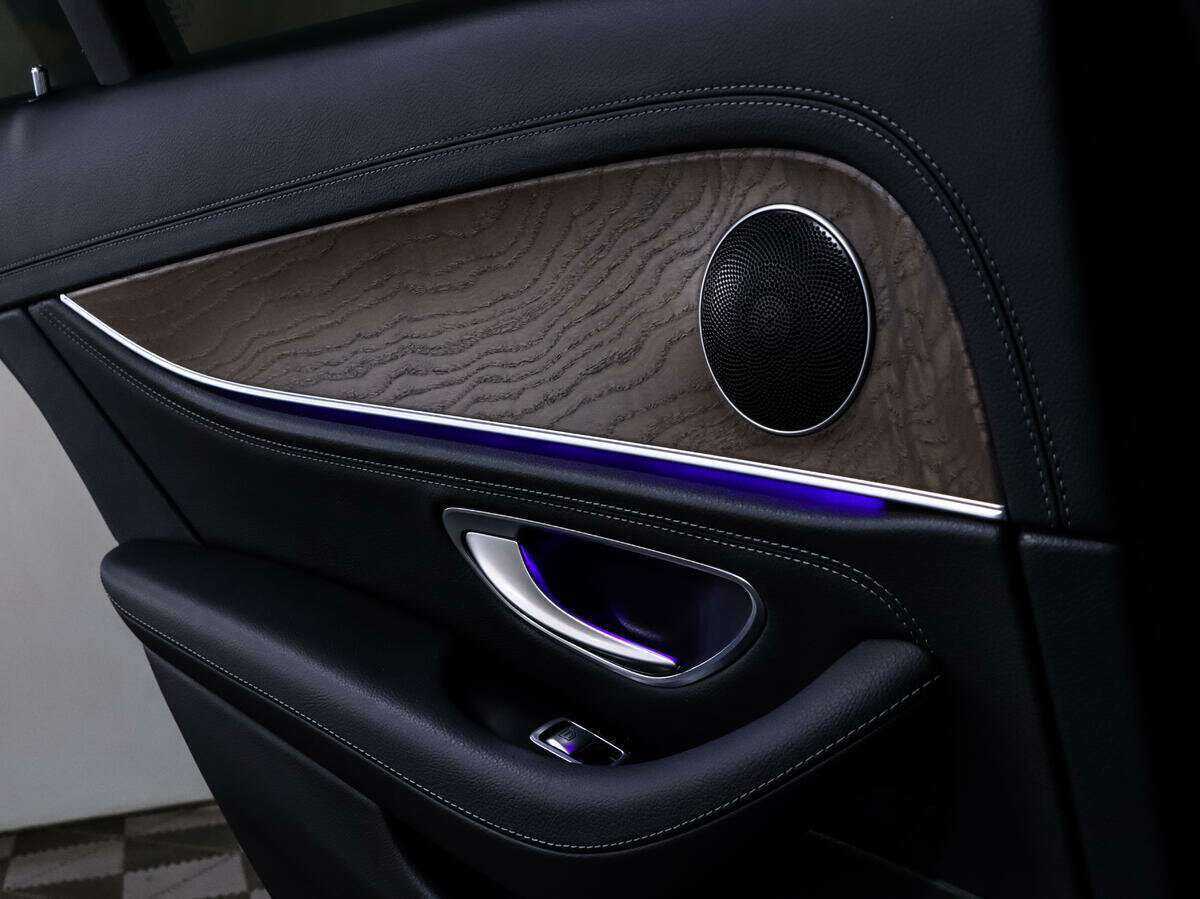Mercedes-Benz E-Класс 2017 года с пробегом. Фото: #22