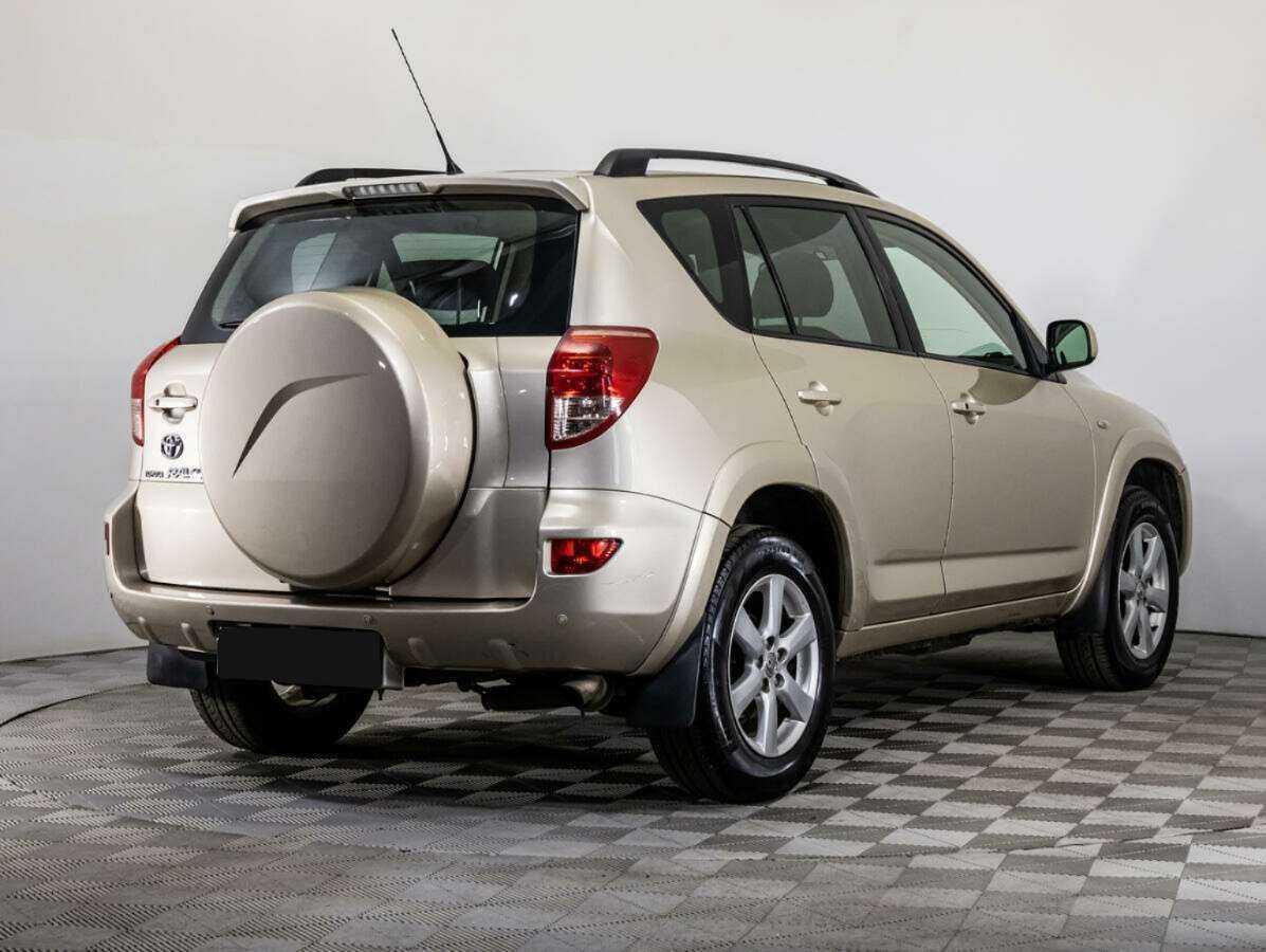 Toyota RAV4 2007 года с пробегом. Фото: #4