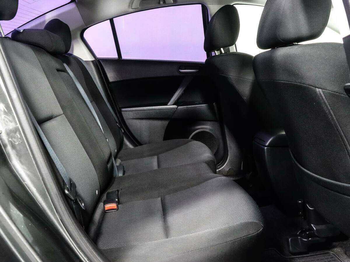 Mazda 3 2010 года с пробегом. Фото: #12