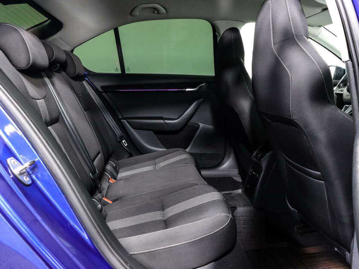 Б/У Шкода Октавия 2020 года. Фото: #9