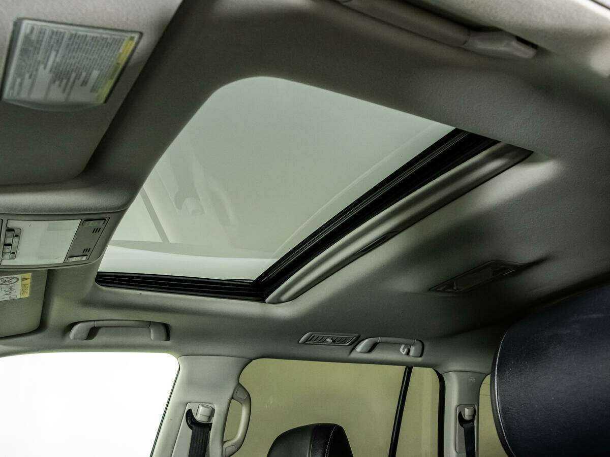 Toyota Land Cruiser 2014 года с пробегом. Фото: #17