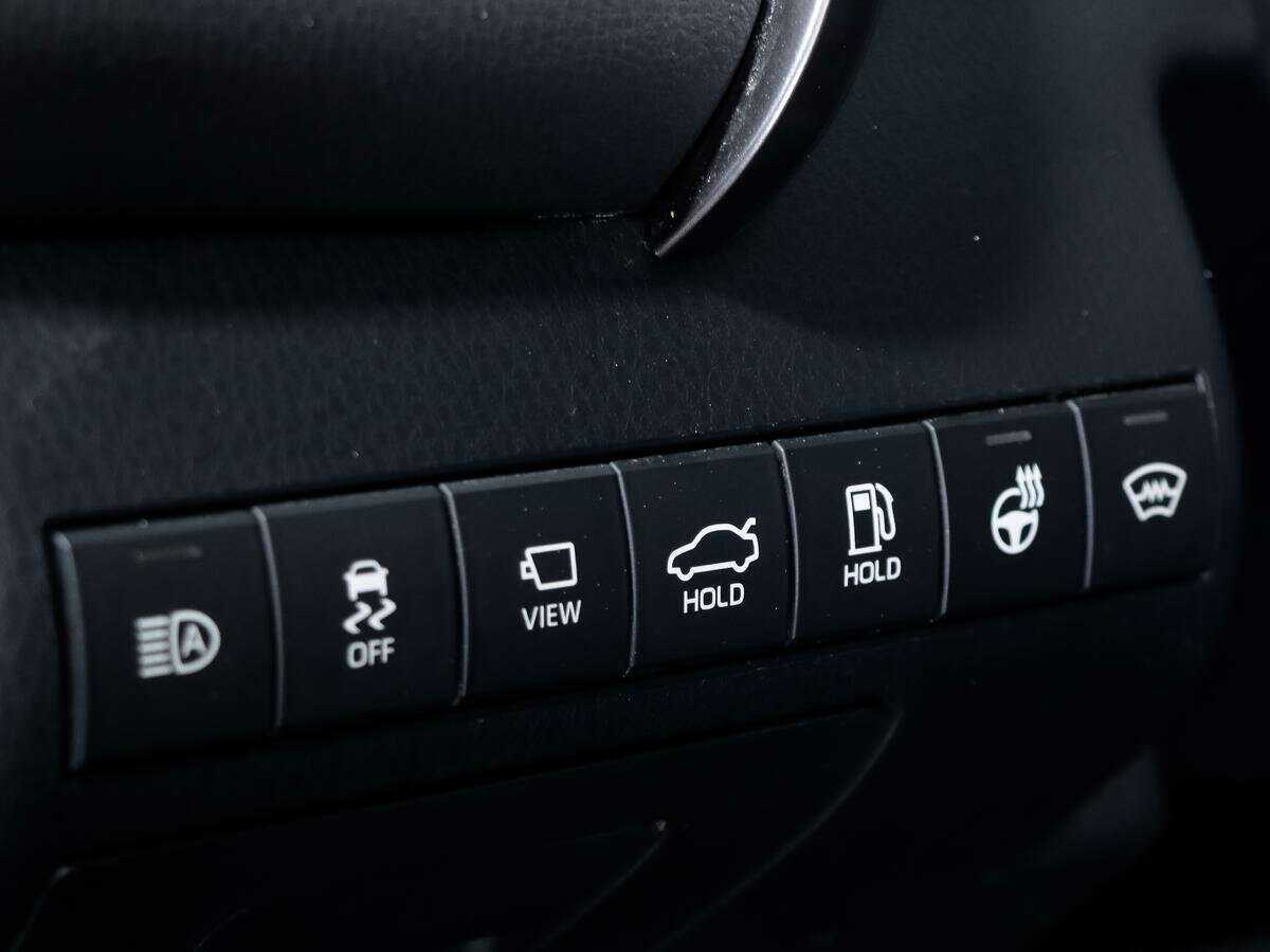 Toyota Camry 2019 года с пробегом. Фото: #13