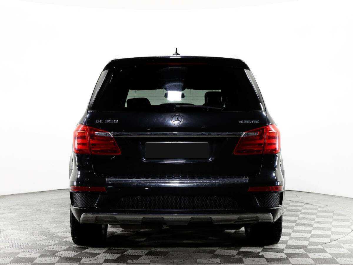 Mercedes-Benz GL-Класс 2015 года с пробегом. Фото: #4