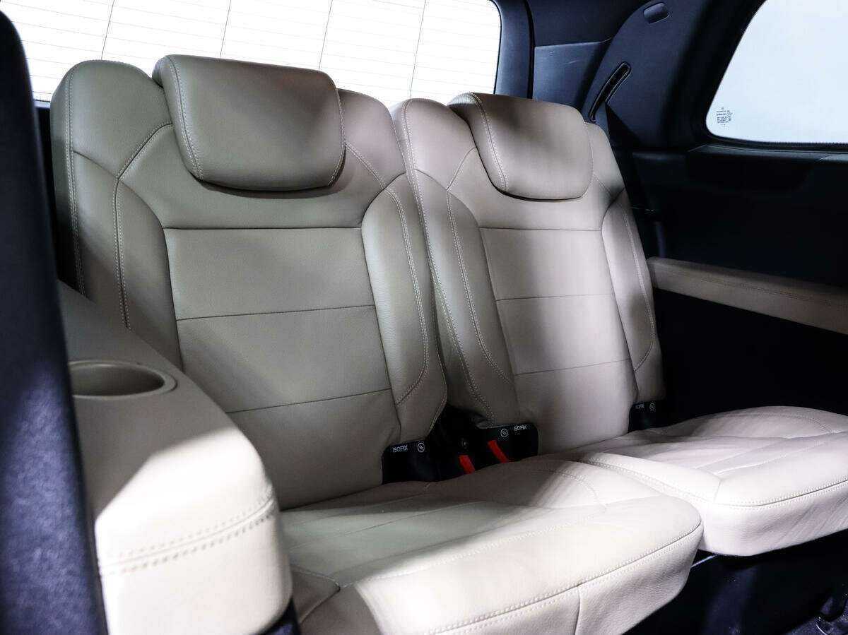 Mercedes-Benz GL-Класс 2015 года с пробегом. Фото: #21