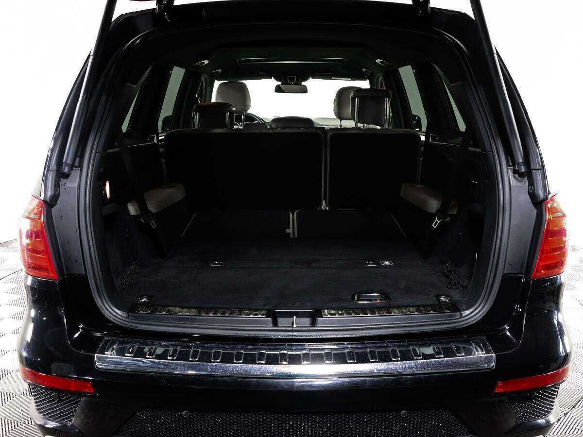 Mercedes-Benz GL-Класс 2015 года с пробегом. Фото: #24