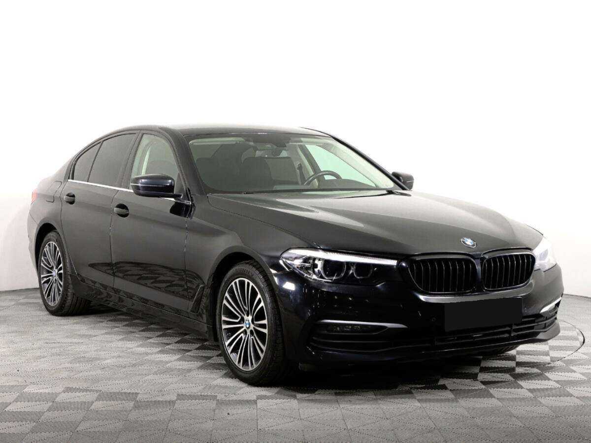 BMW 5 серии 2020 года с пробегом. Фото: #2