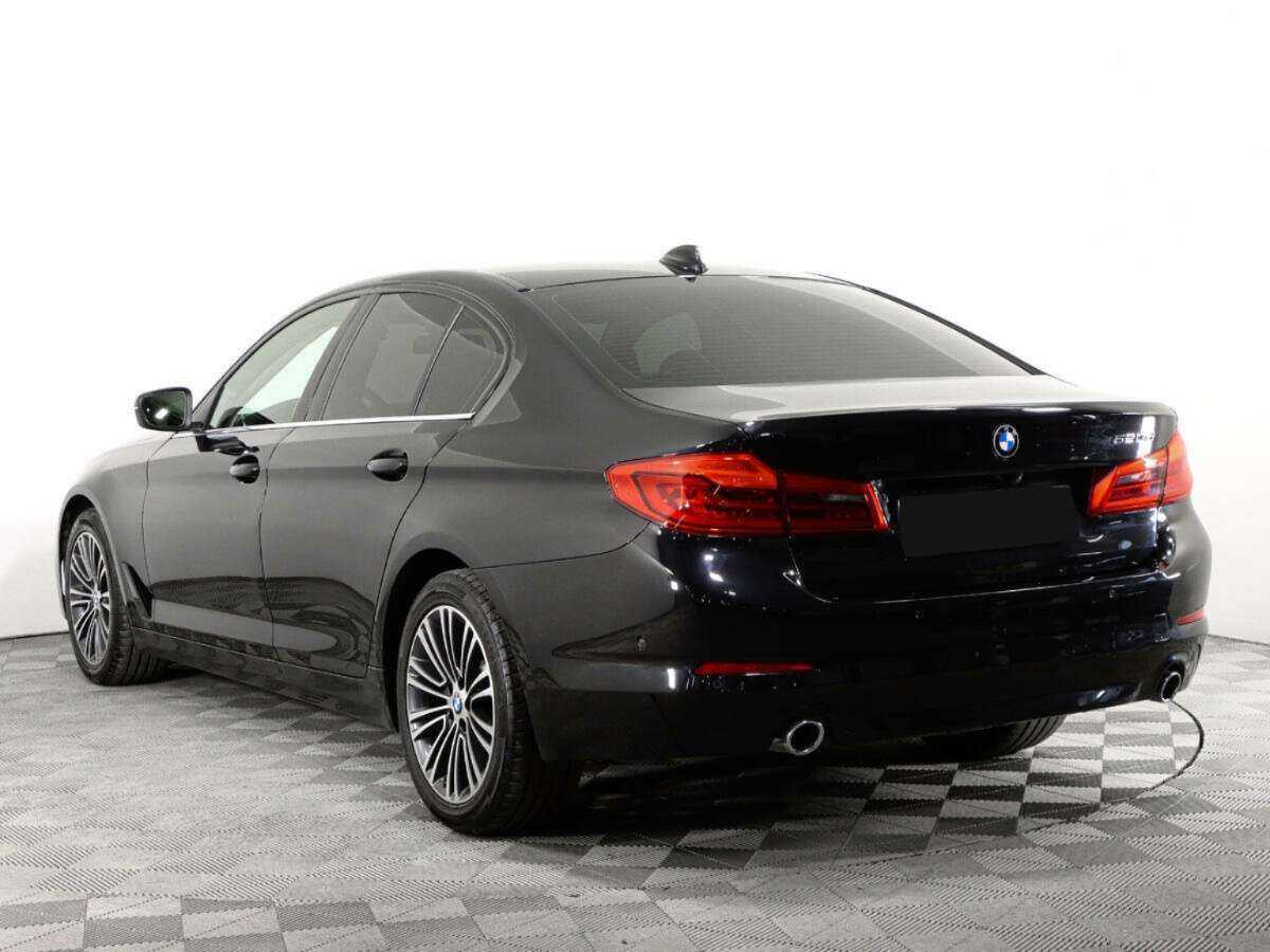 BMW 5 серии 2020 года с пробегом. Фото: #5
