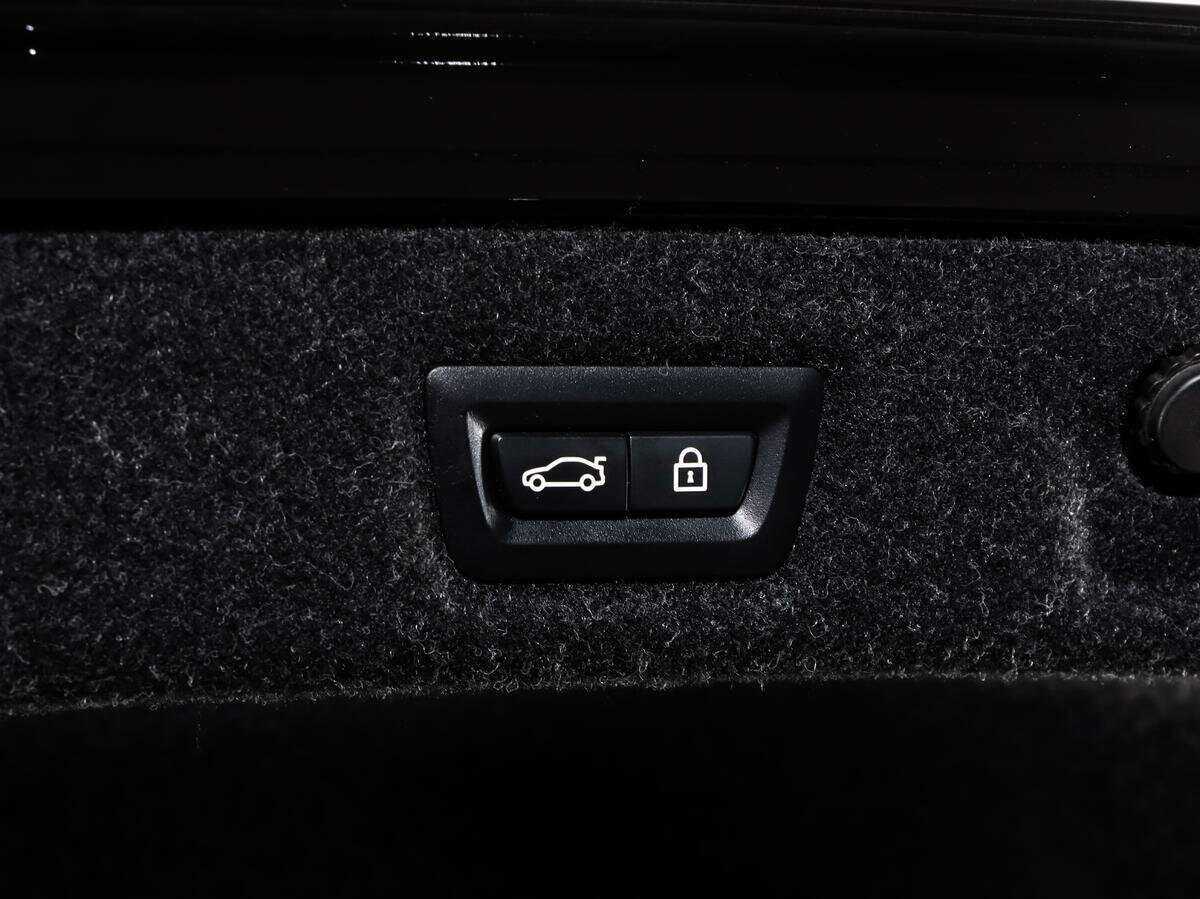 BMW 5 серии 2020 года с пробегом. Фото: #14