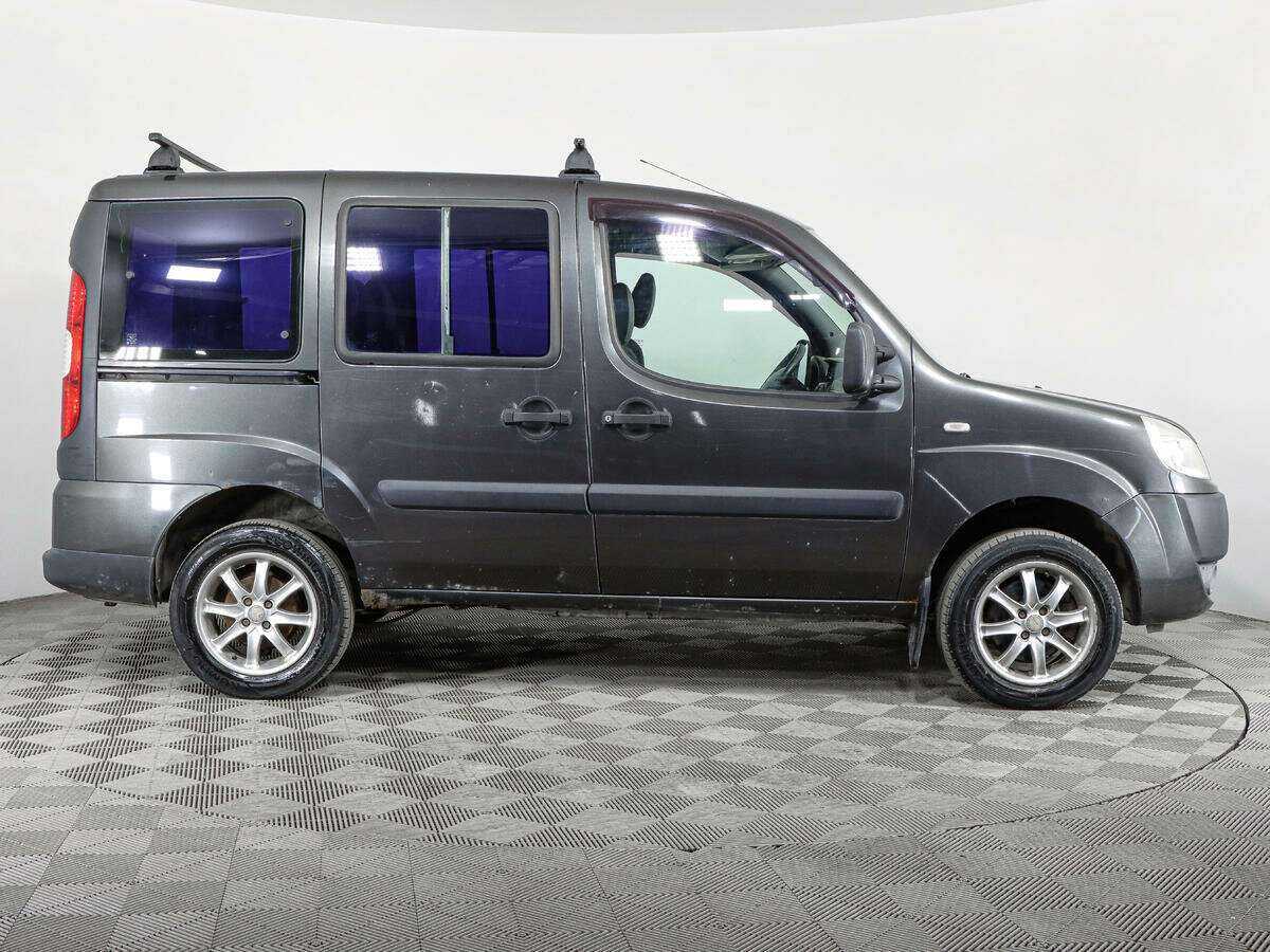 Fiat Doblo 2008 года с пробегом. Фото: #3