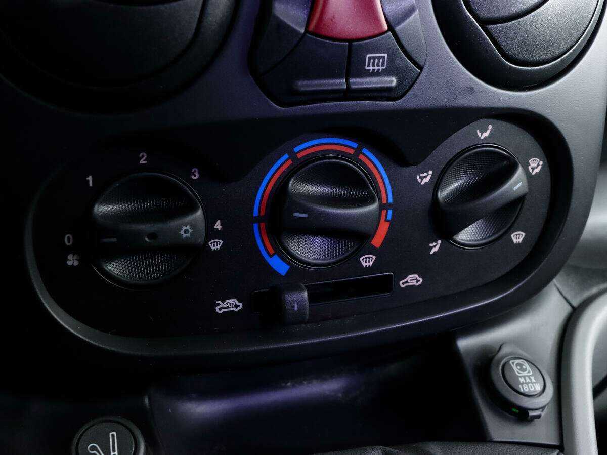 Fiat Doblo 2008 года с пробегом. Фото: #12