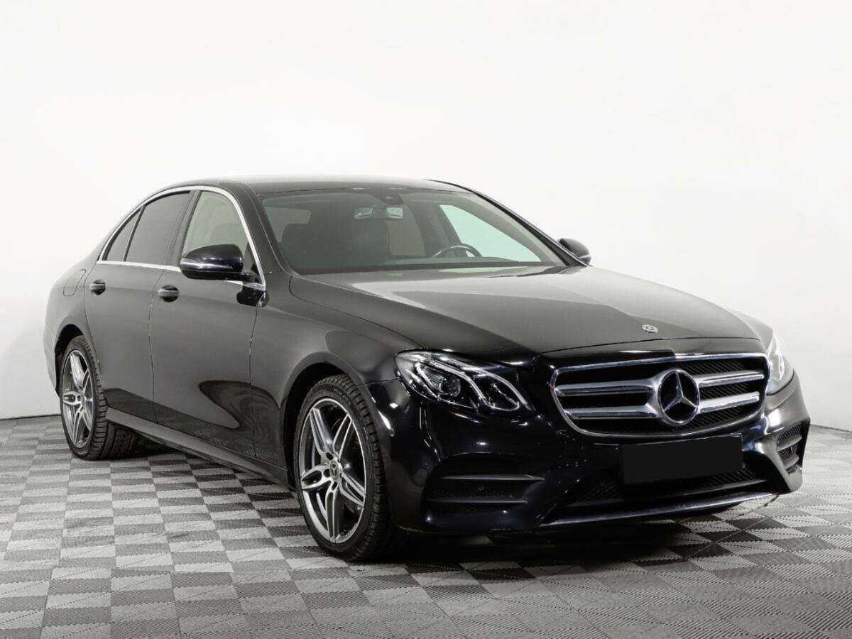 Mercedes-Benz E-Класс 2019 года с пробегом. Фото: #2