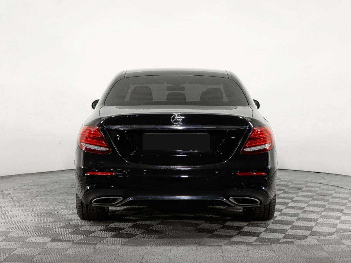 Mercedes-Benz E-Класс 2019 года с пробегом. Фото: #5