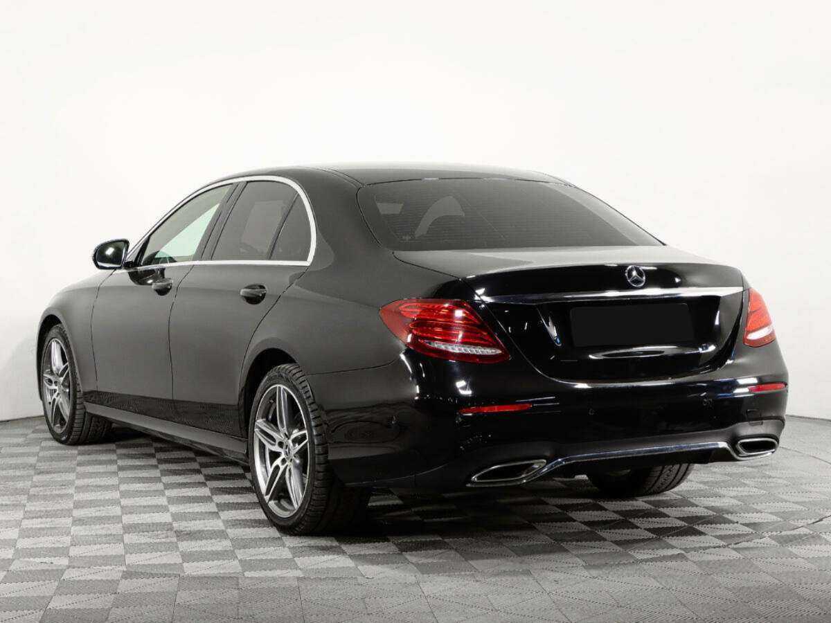 Mercedes-Benz E-Класс 2019 года с пробегом. Фото: #6